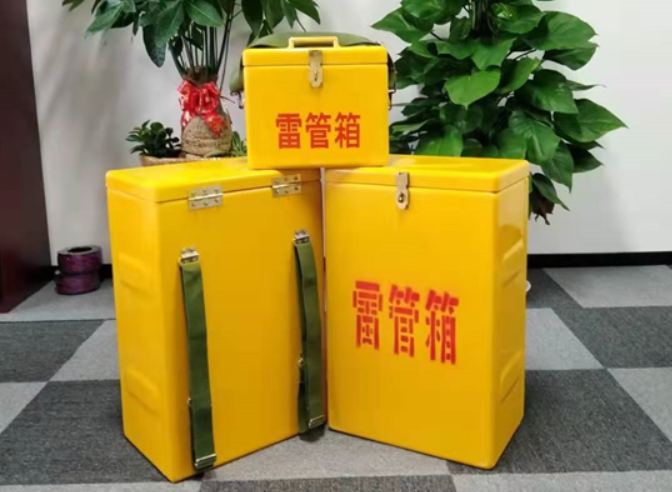 安居如何防止雷管箱炸药箱等矿用物品生锈？